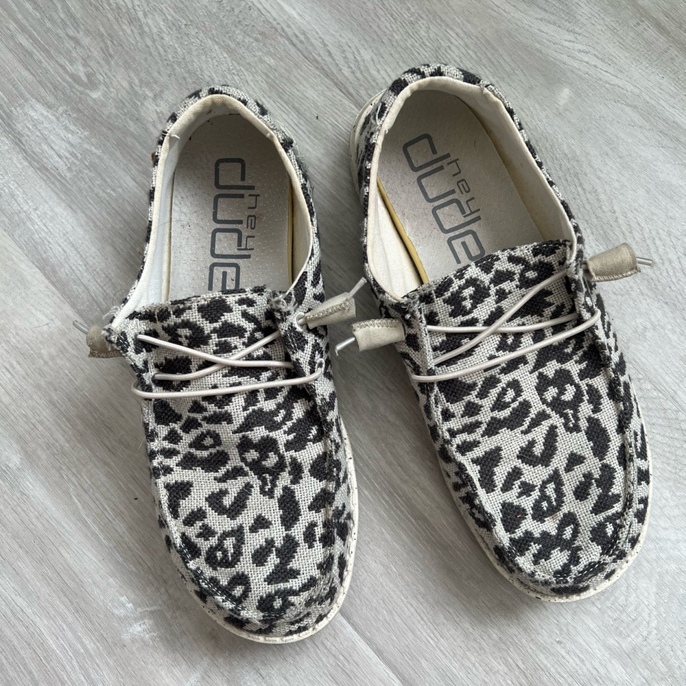Hey dudes (cheetah print)